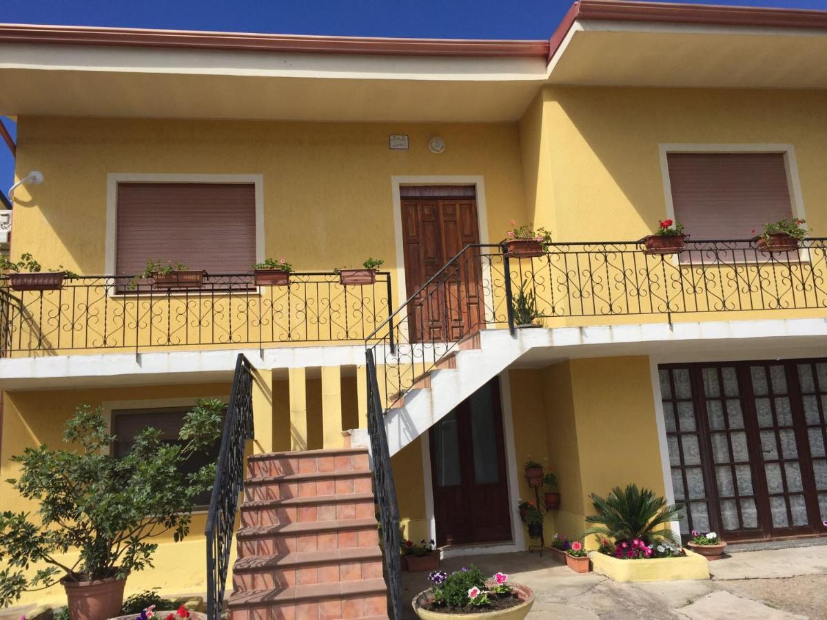 פישינאס B&B Anna מראה חיצוני תמונה