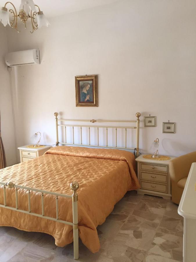פישינאס B&B Anna מראה חיצוני תמונה