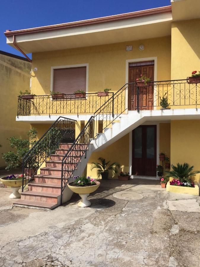 פישינאס B&B Anna מראה חיצוני תמונה