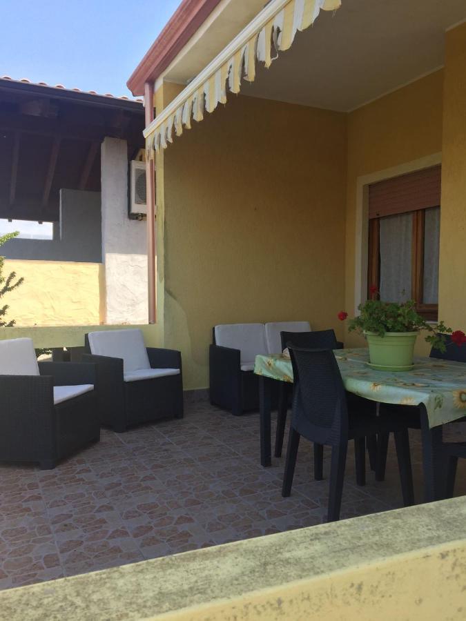פישינאס B&B Anna מראה חיצוני תמונה